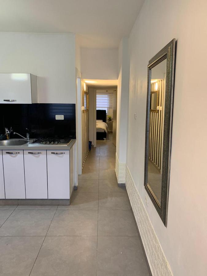 Gk Apartment Harmony 巴特亚姆 外观 照片