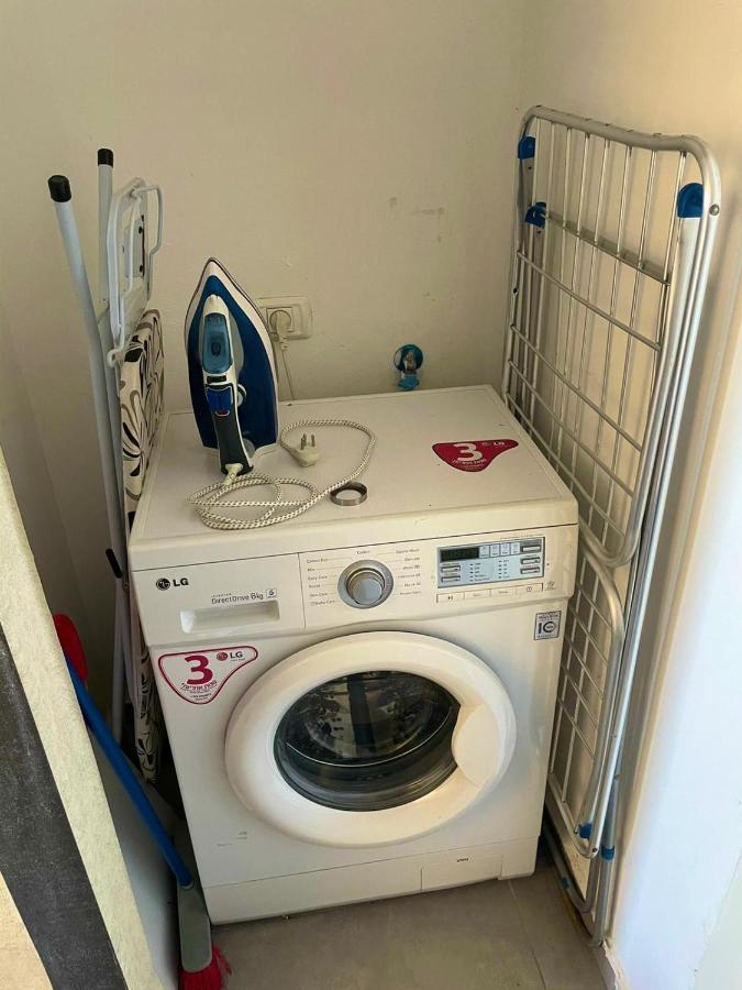 Gk Apartment Harmony 巴特亚姆 外观 照片